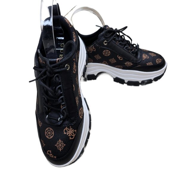 GUESS Women’s Bria Chunky Logo Sneaker Size 8 Black 4G Monogram Platform - Picture 11 of 13
